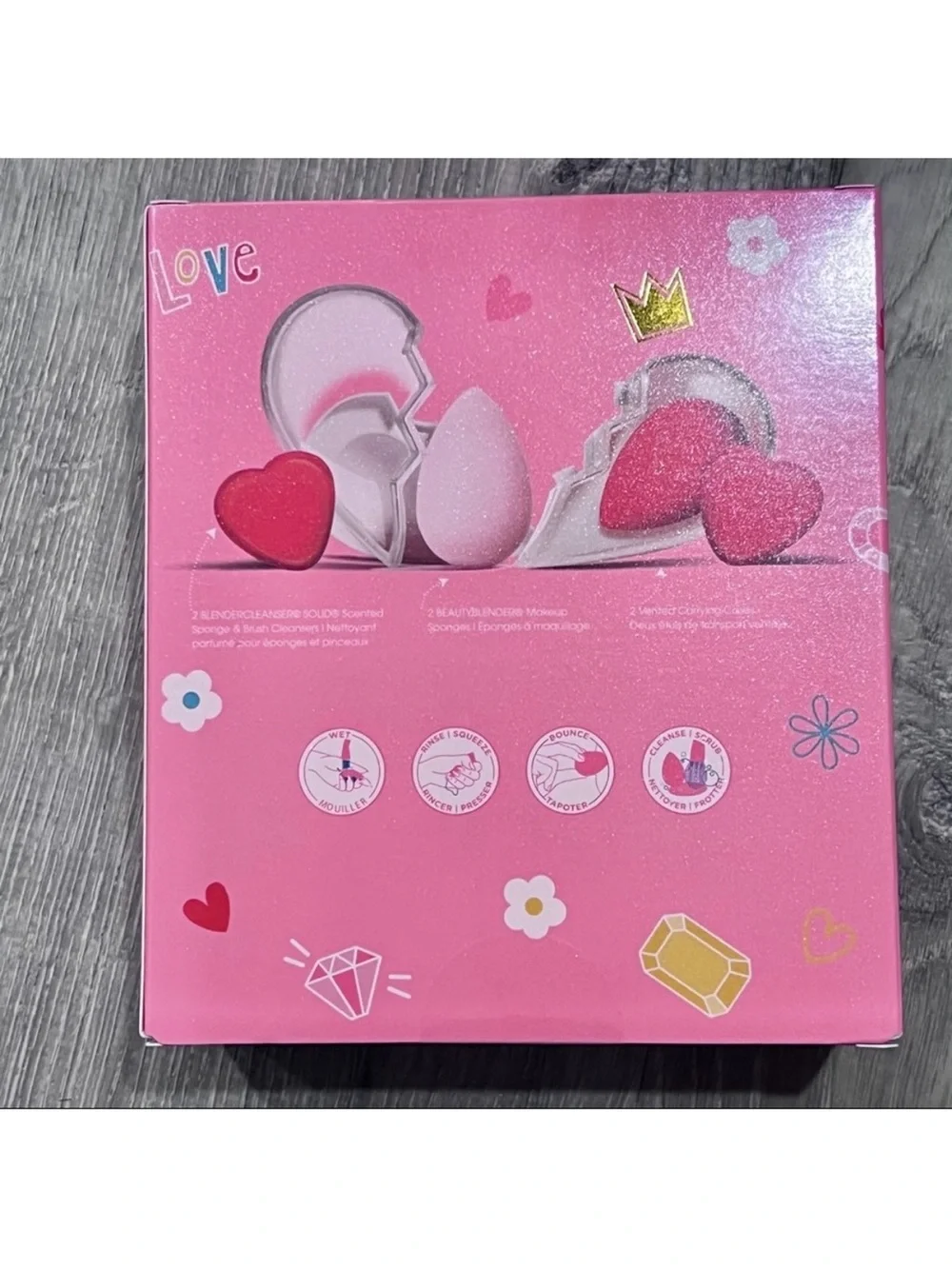 BeautyBlender Share The Love 6-Piece Essentials Set Limited Edition